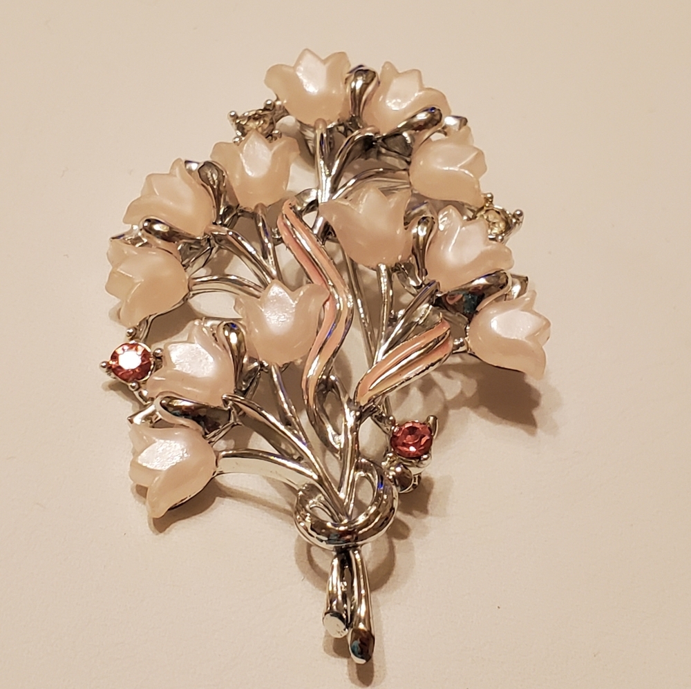 Star Jewelry Co Bouquet Rhinestone Brooch